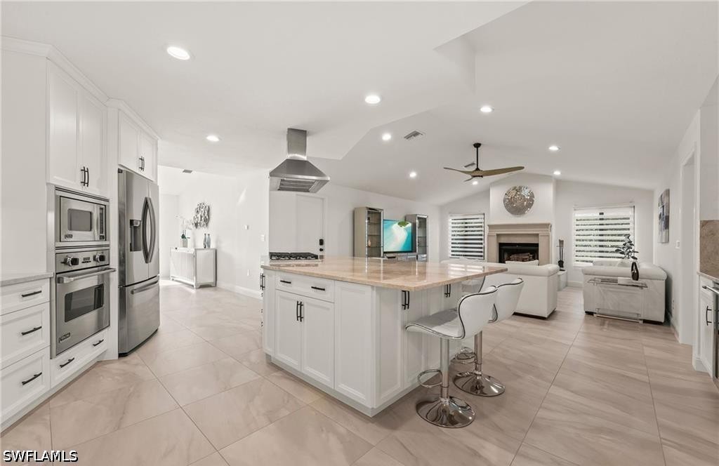 3 Bed Pool Home for Sale in Kings Lake, photo 11