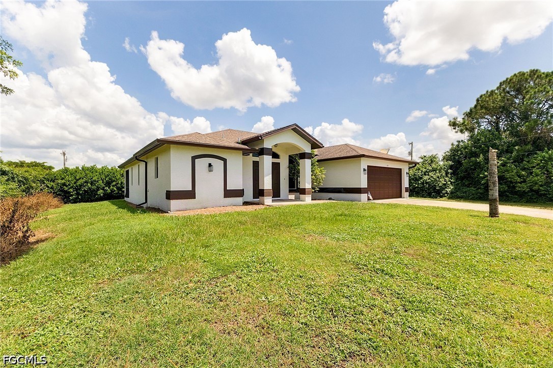 4 Bed SingleFamilyResidence for Sale in Lehigh Acres, photo 11