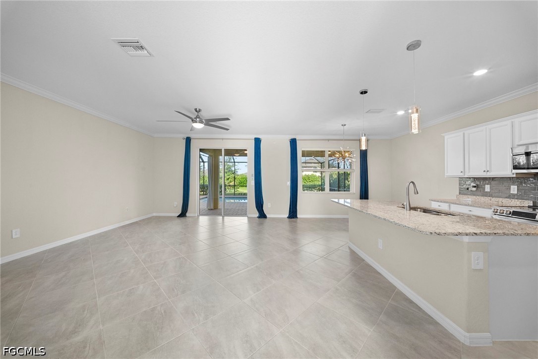 4 Bed Pool Home for Sale in Hampton Lakes, photo 11