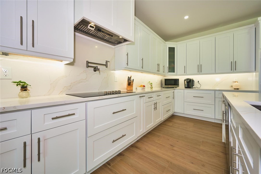 4 Bed SingleFamilyResidence for Sale in Not Applicable, photo 11