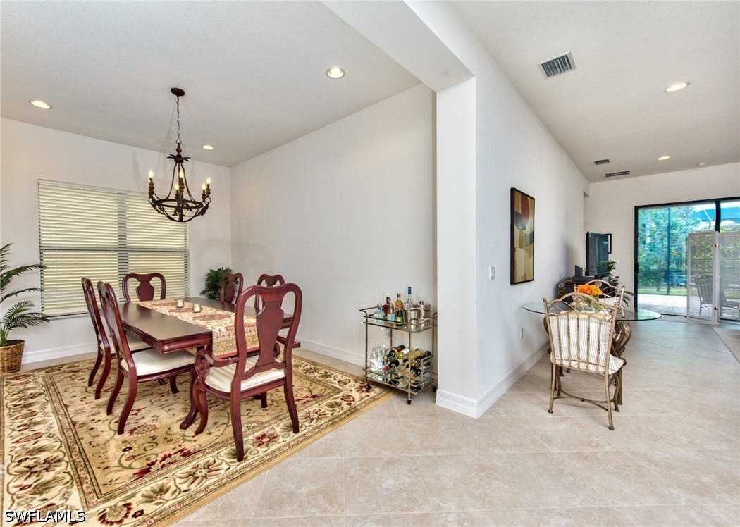 3 Bed SingleFamilyResidence for Sale in Naples, photo 11