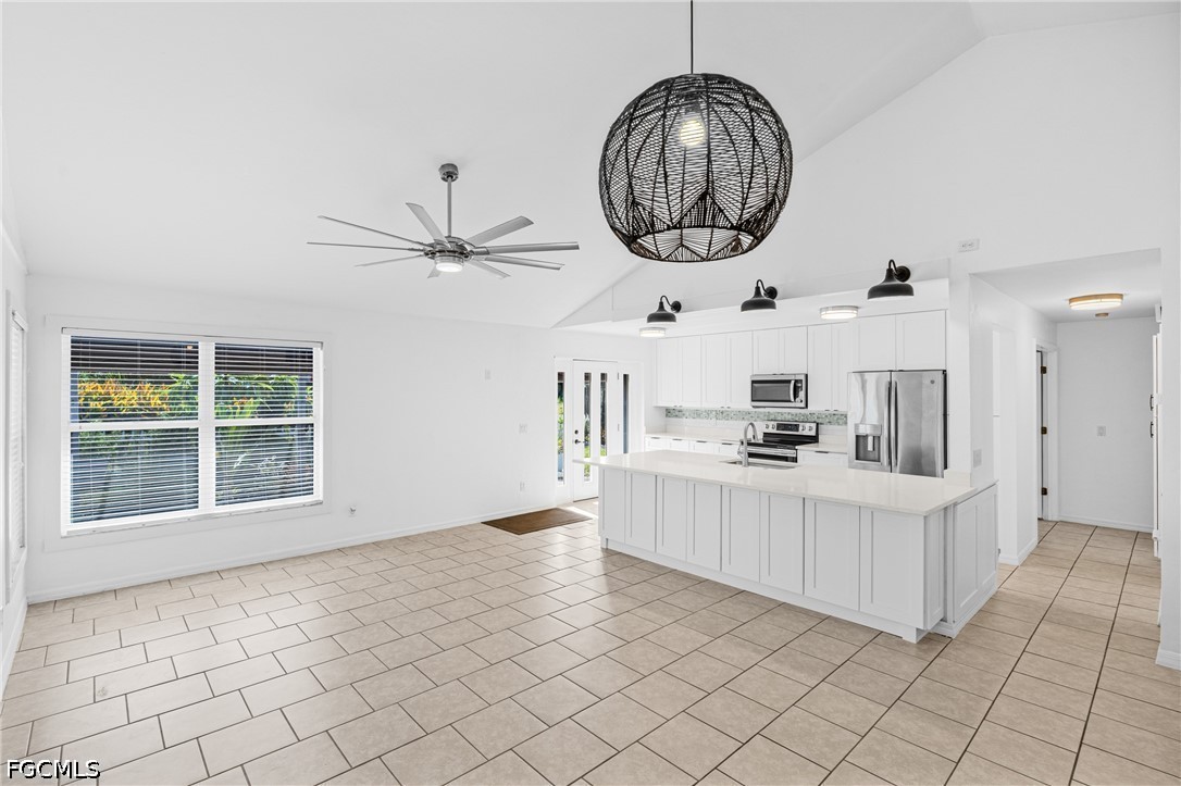 3 Bed SingleFamilyResidence for Sale in The Meadow, photo 11