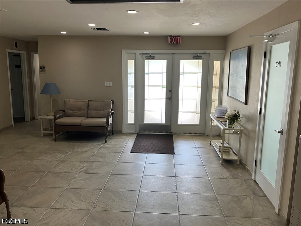 1 Bed Attached for Sale in Fort Myers, photo 11