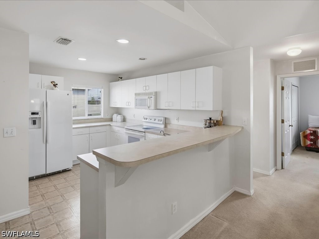 3 Bed SingleFamilyResidence for Sale in Cape Coral, photo 11
