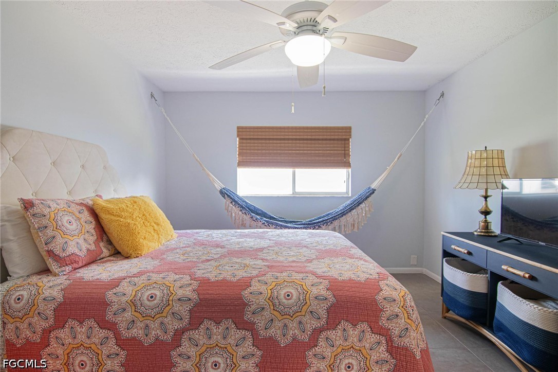 3 Bed SingleFamilyResidence for Sale in Cape Coral, photo 11