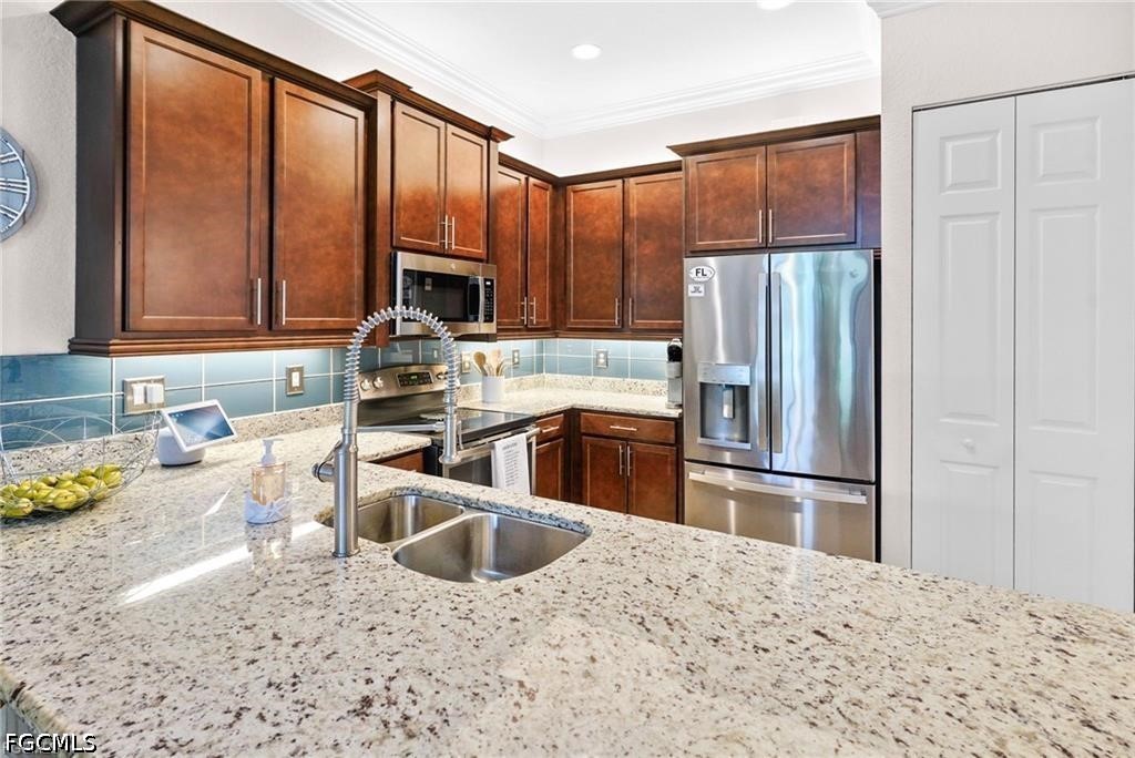 2 Bed Waterfront Home for Sale in Marina Bay, photo 11
