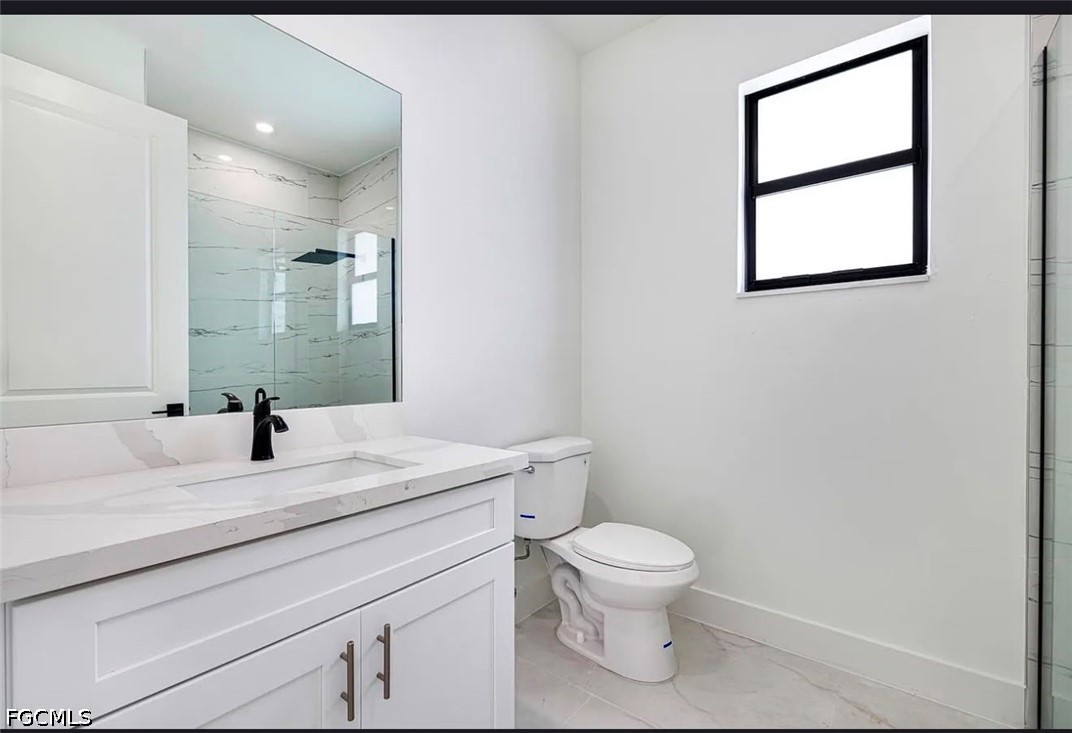 3 Bed SingleFamilyResidence for Sale in Greenbriar, photo 11