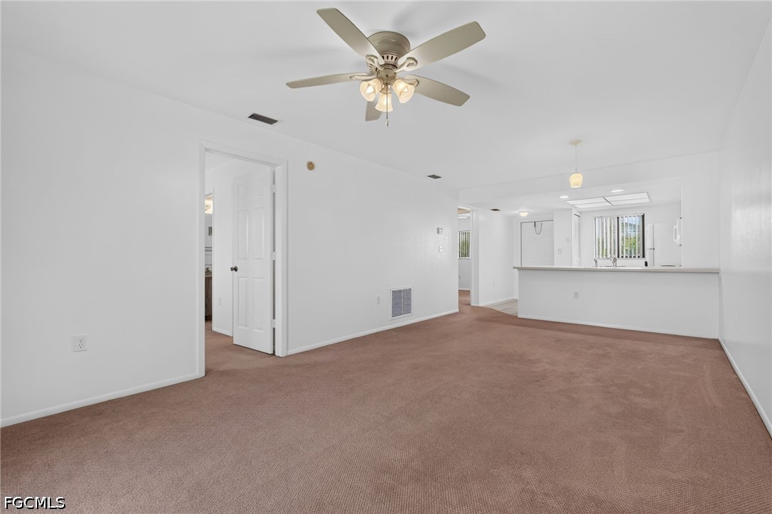 2 Bed Condominium for Sale in Fort Myers, photo 11