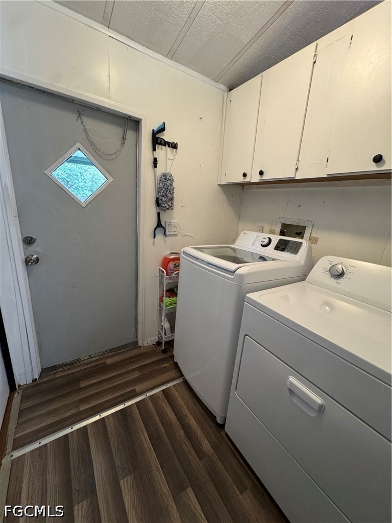 2 Bed Waterfront Home for Sale in Okeechobee, photo 11