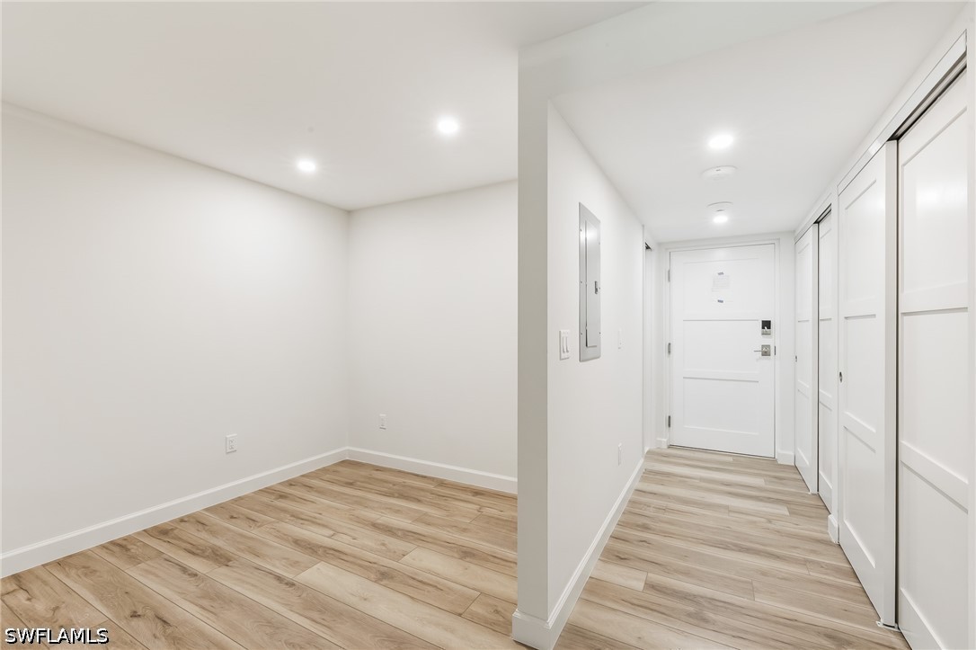 Condominium for Sale in Vanderbilt Towers, photo 11