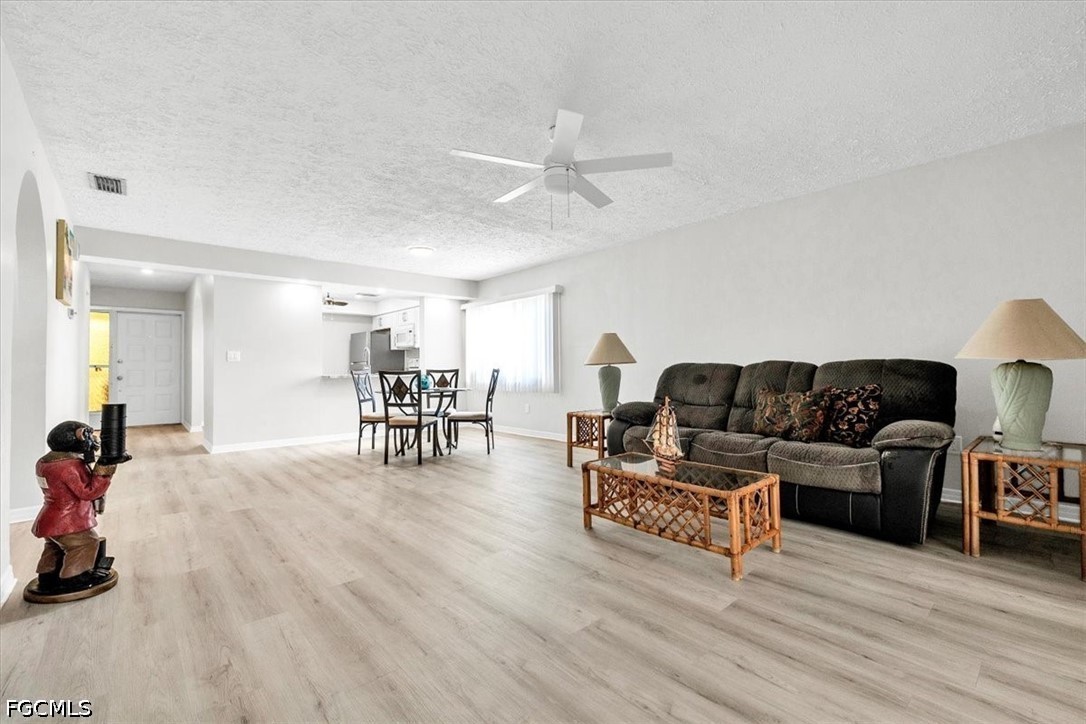 2 Bed Waterfront Home for Sale in Cape Coral, photo 11