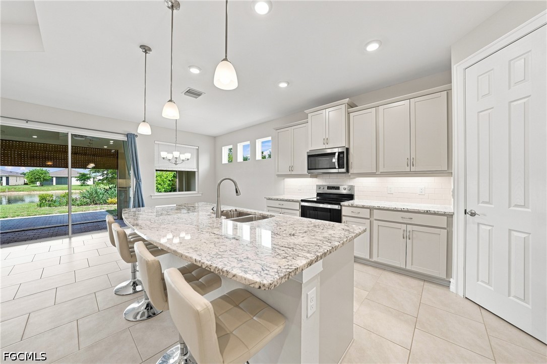3 Bed Waterfront Home for Sale in Stonewater, photo 11