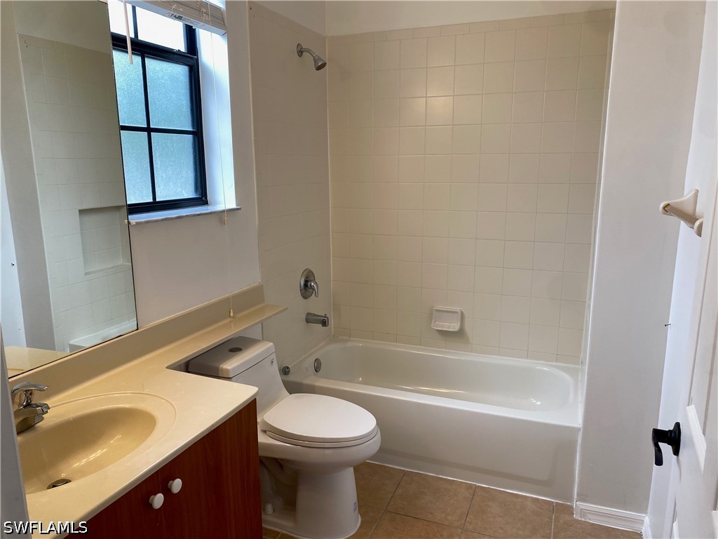 3 Bed Townhouse for Sale in Summit Place, photo 11