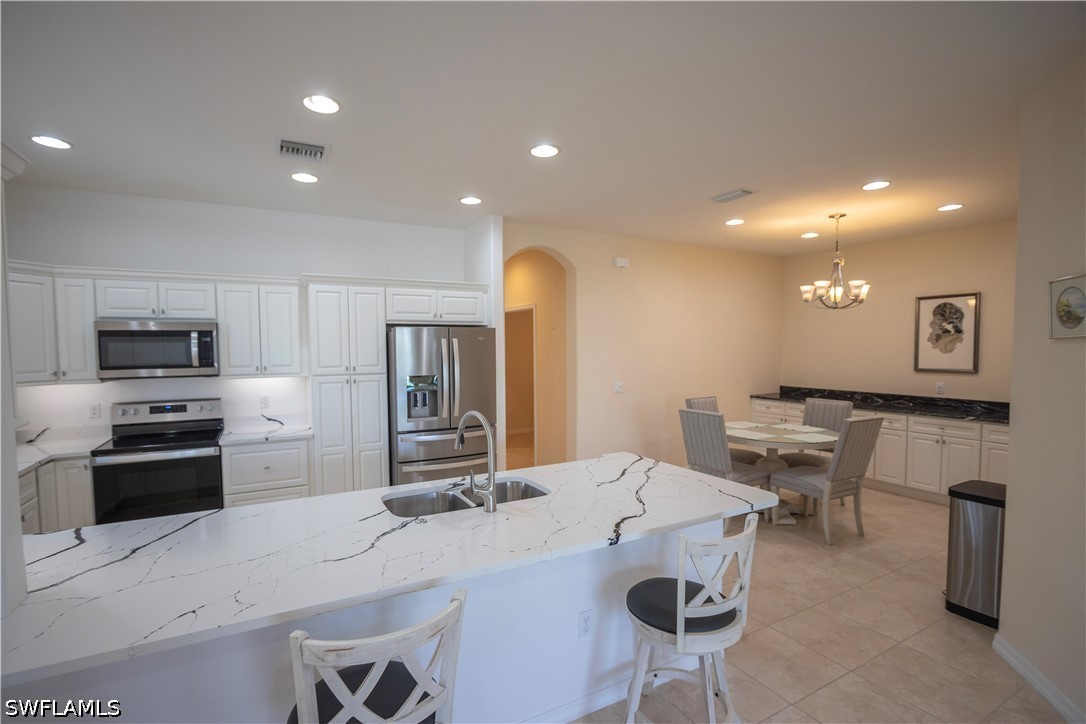 2 Bed Waterfront Home for Sale in Fort Myers, photo 11