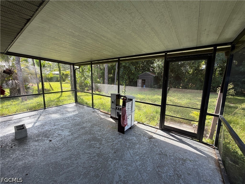 3 Bed SingleFamilyResidence for Sale in Bonita Springs, photo 11