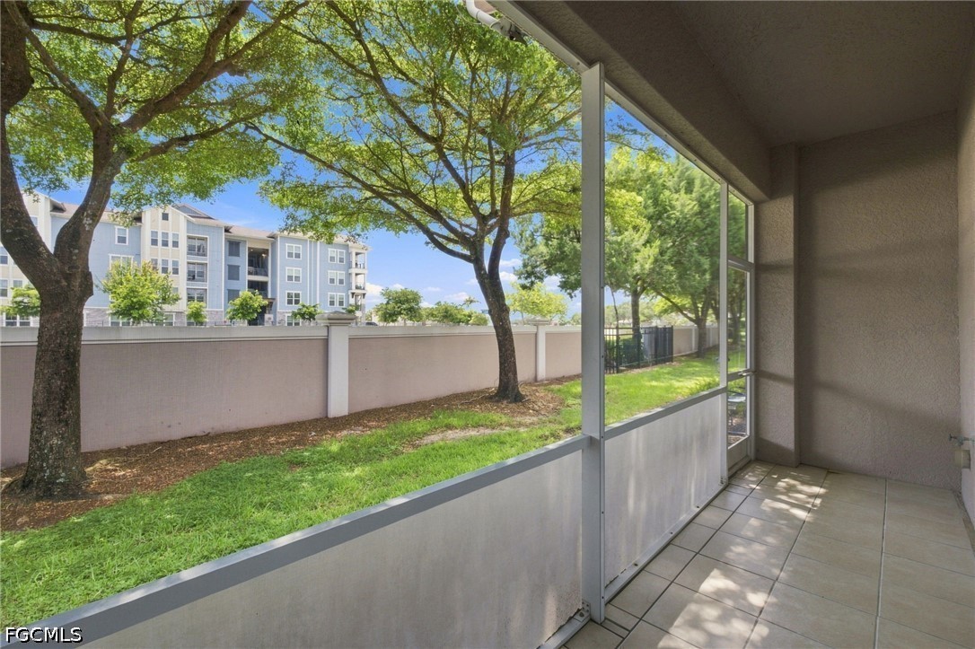 3 Bed SingleFamilyResidence for Sale in Fort Myers, photo 11