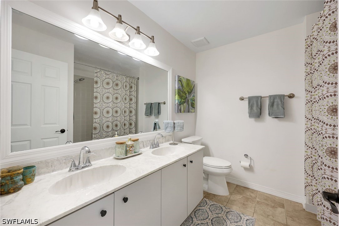 4 Bed Pool Home for Sale in Berkshire Lakes, photo 11