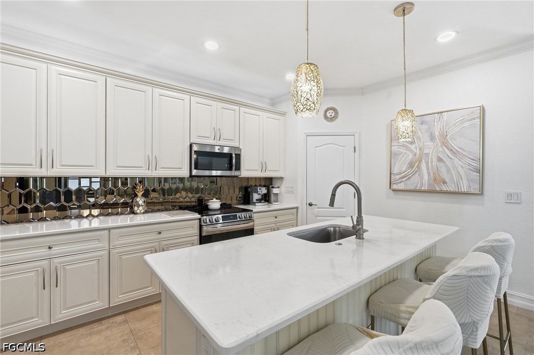 4 Bed Pool Home for Sale in Naples, photo 11