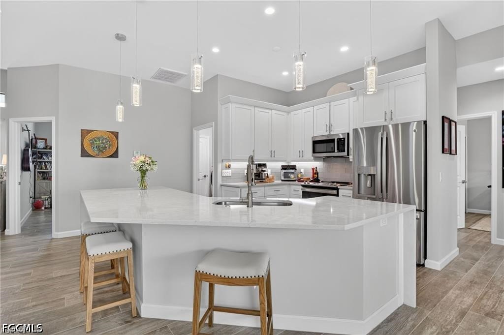 3 Bed Pool Home for Sale in Cape Coral, photo 11