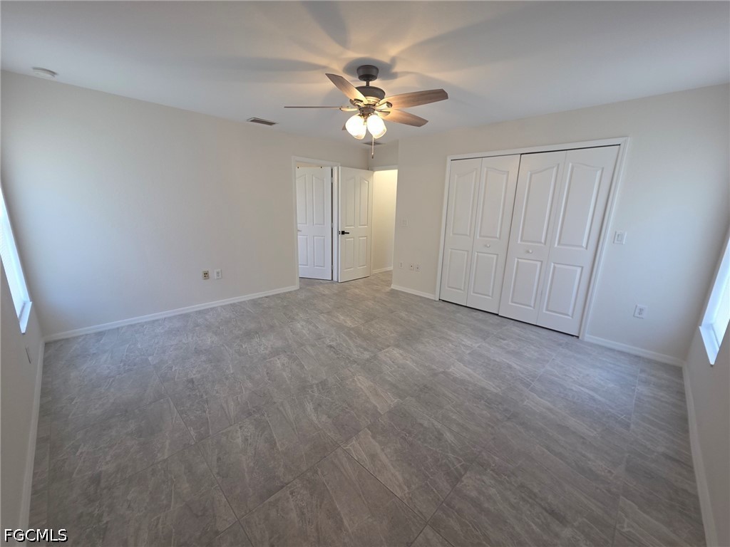 3 Bed SingleFamilyResidence for Sale in Lehigh Acres, photo 11
