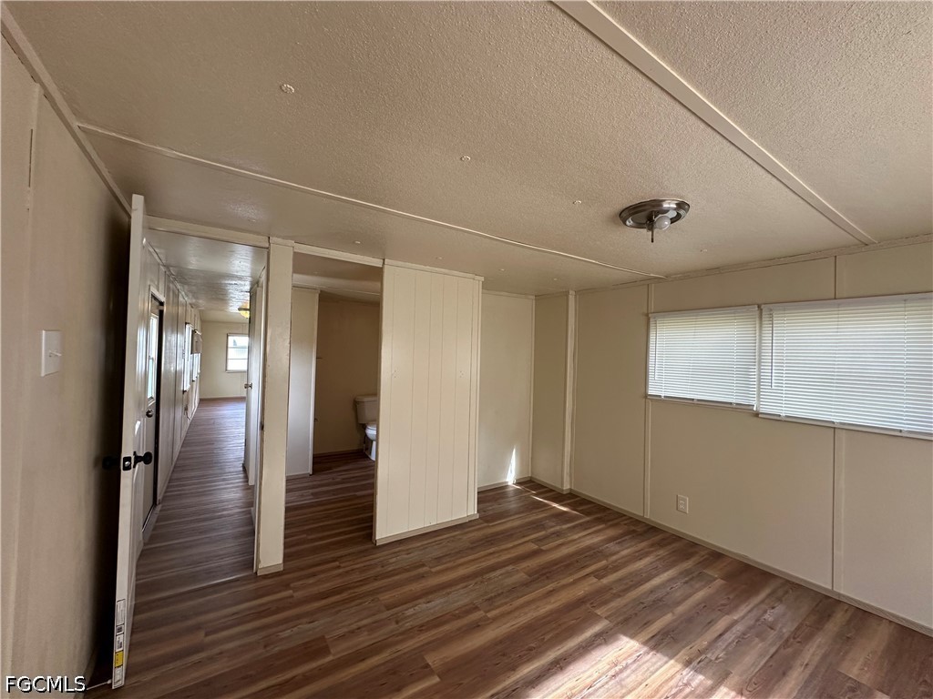 1 Bed Condominium for Sale in North Fort Myers, photo 11