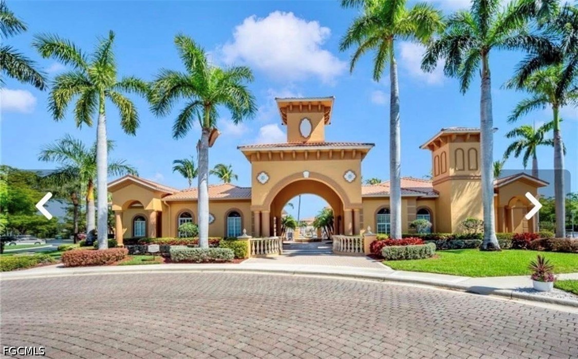 1 Bed Pool Home for Sale in Gardens At Beachwalk, photo 11