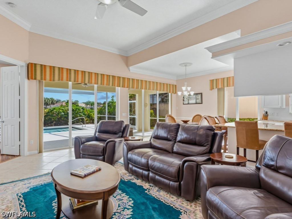 3 Bed Pool Home for Sale in Island Walk, photo 11