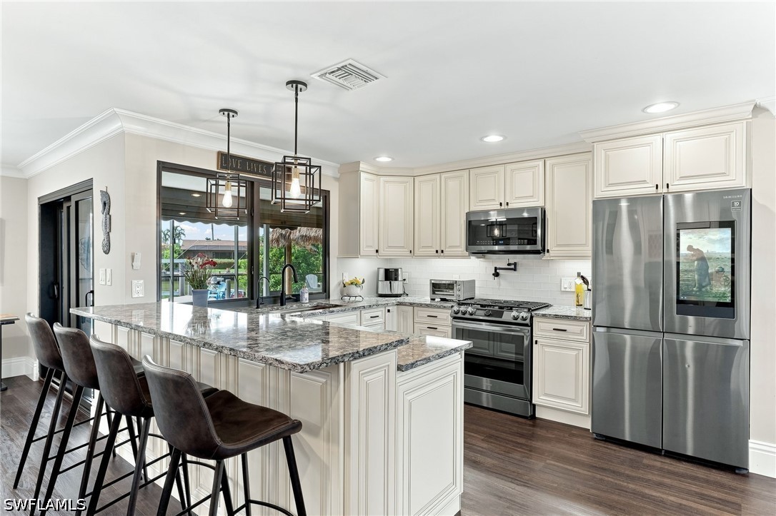 3 Bed Pool Home for Sale in Marco Island, photo 11