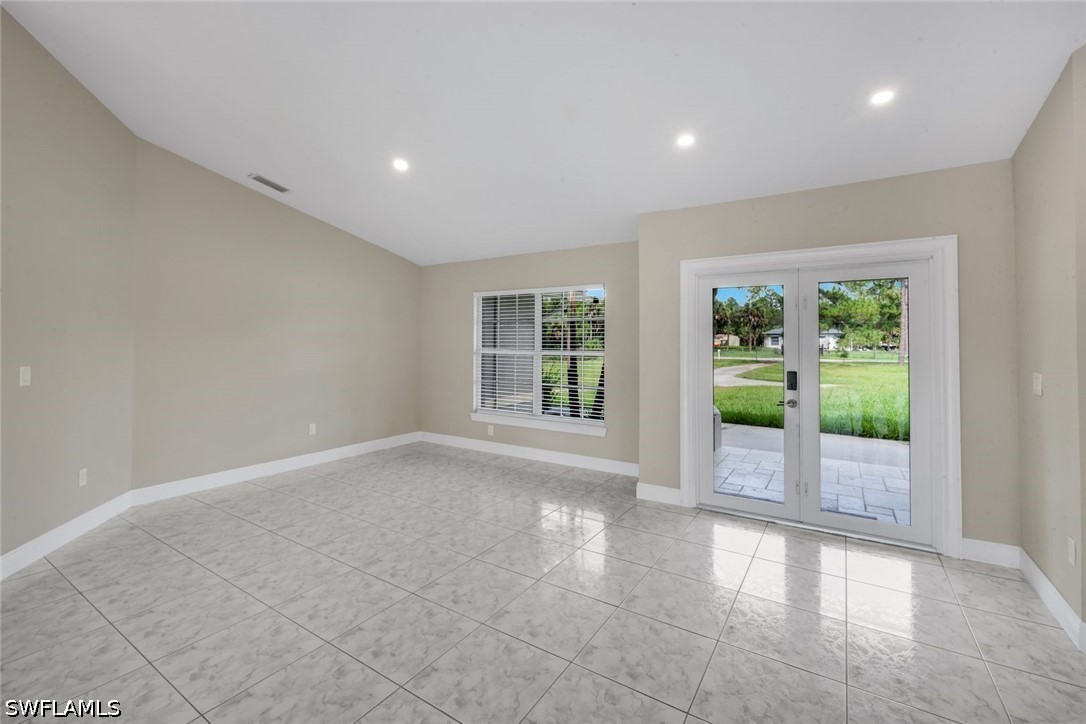 3 Bed Pool Home for Sale in Golden Gate Estates, photo 11