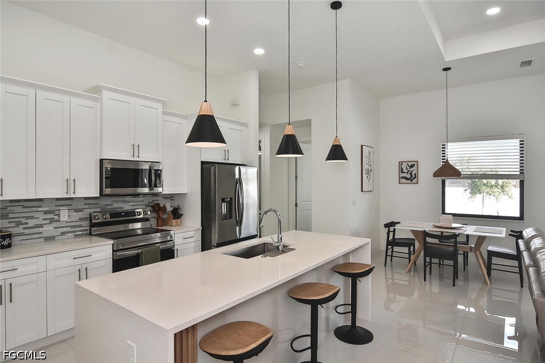 3 Bed Pool Home for Sale in Cape Coral, photo 11
