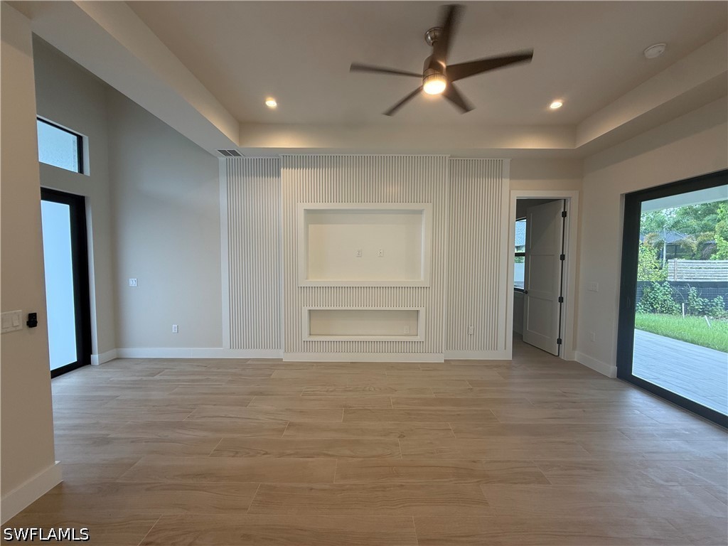 3 Bed SingleFamilyResidence for Sale in Naples, photo 11