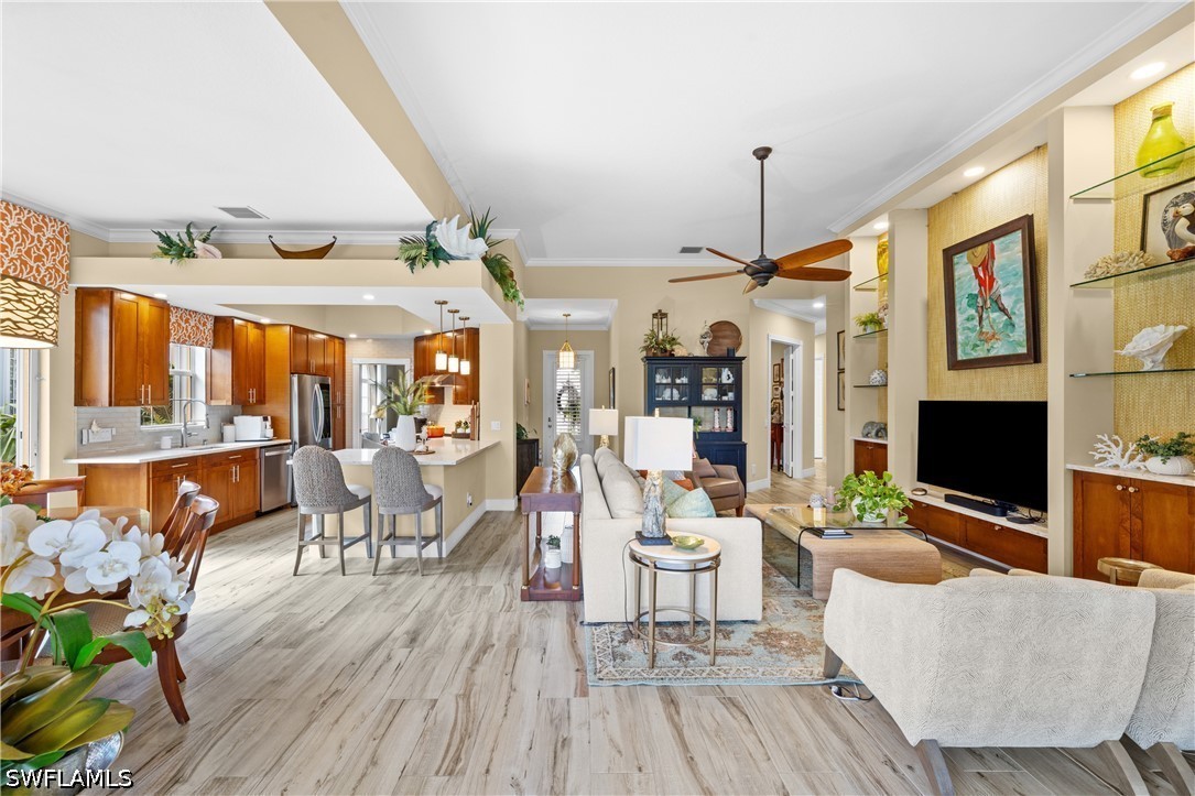 3 Bed Pool Home for Sale in Verona Walk, photo 11