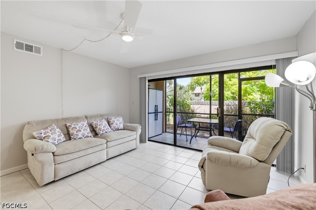 1 Bed Waterfront Home for Sale in Not Applicable, photo 11