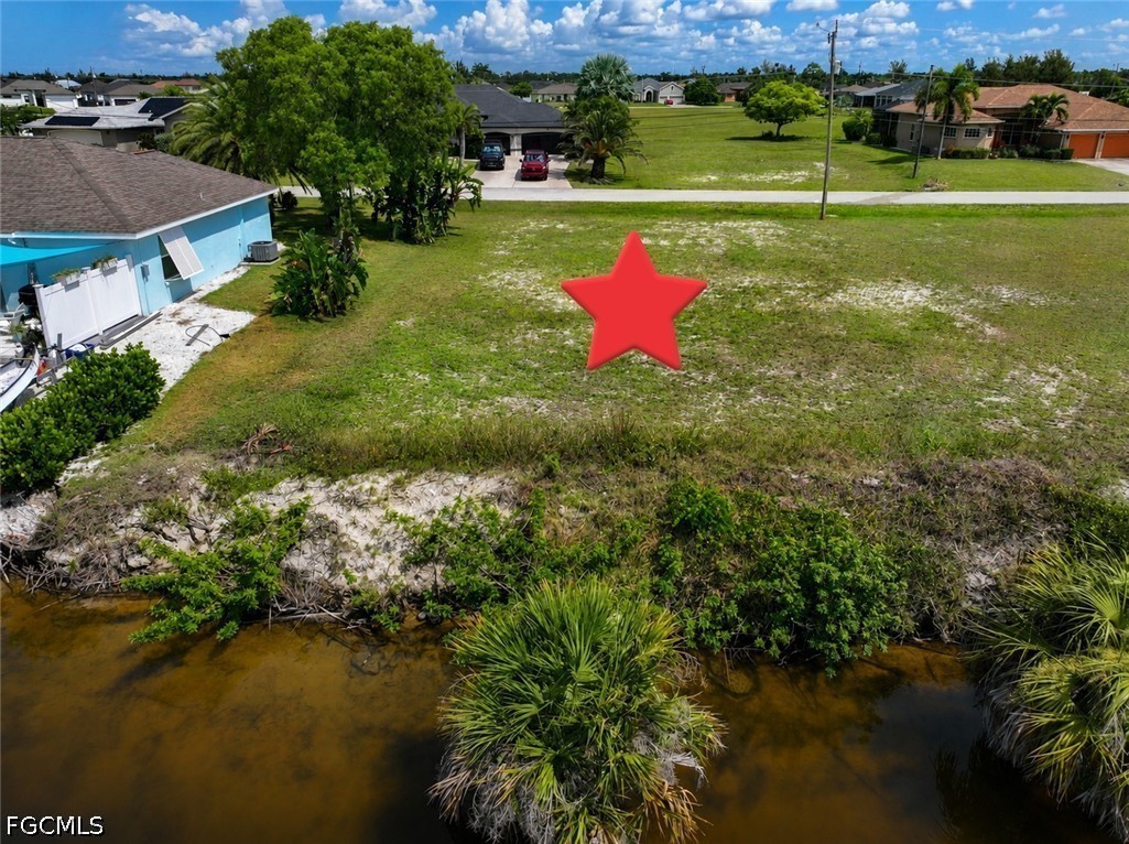 Waterfront Home for Sale in Cape Coral, photo 11