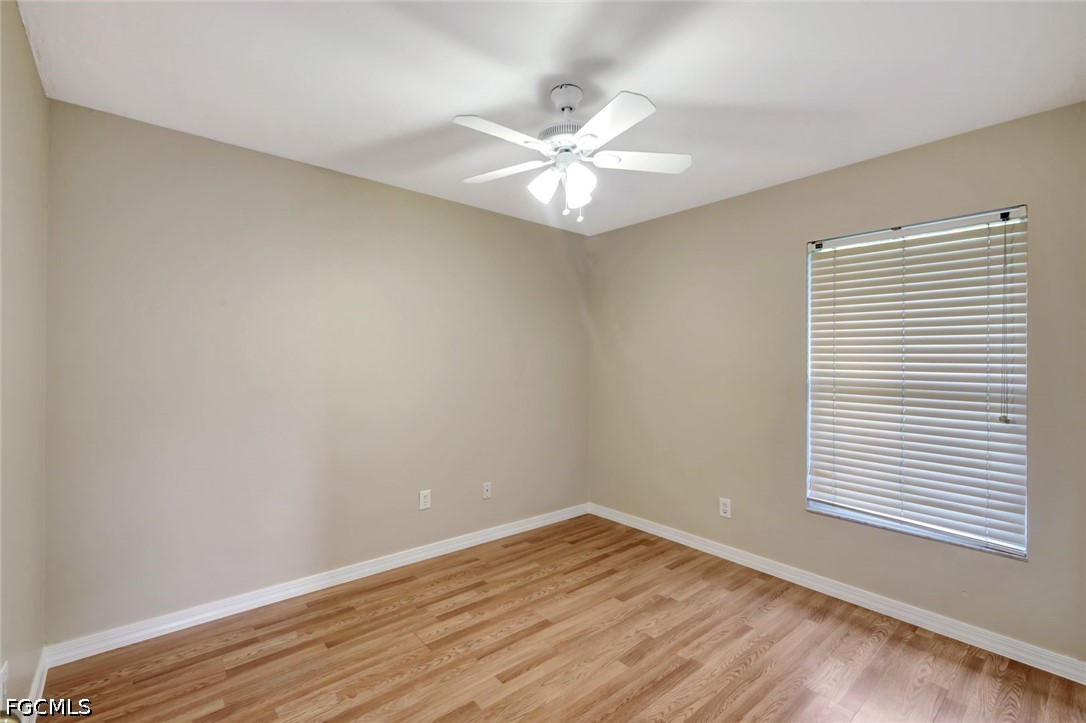 3 Bed SingleFamilyResidence for Sale in San Carlos Park, photo 11