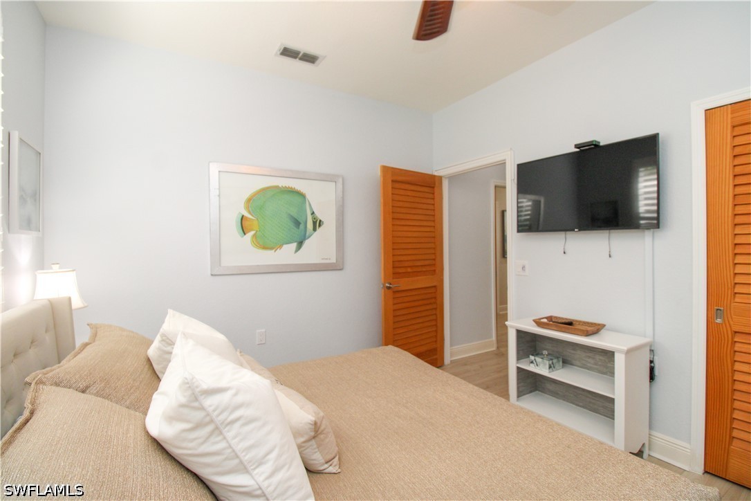 3 Bed Condominium for Sale in Lake Barrington, photo 11