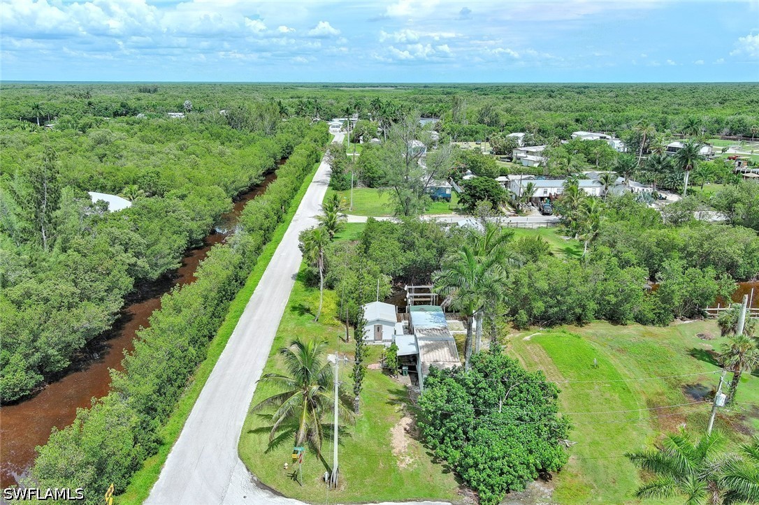 Waterfront Home for Sale in Plantation Island, photo 11