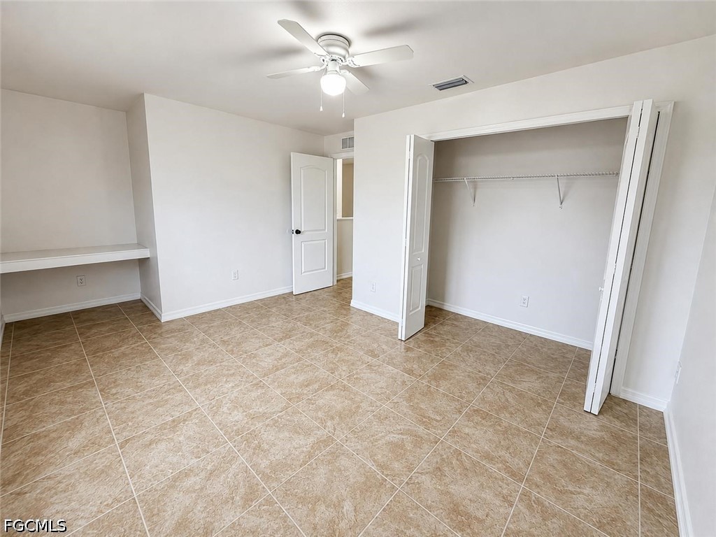 4 Bed SingleFamilyResidence for Sale in Lehigh Acres, photo 11