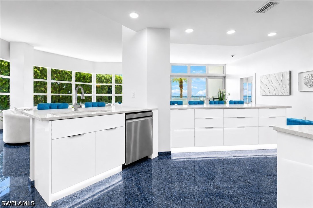 3 Bed Pool Home for Sale in Not Applicable, photo 11