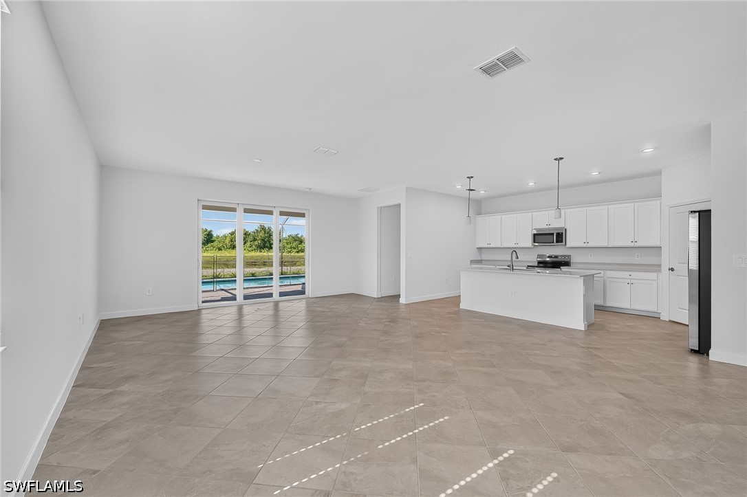 4 Bed Pool Home for Sale in Ibis Landing, photo 11