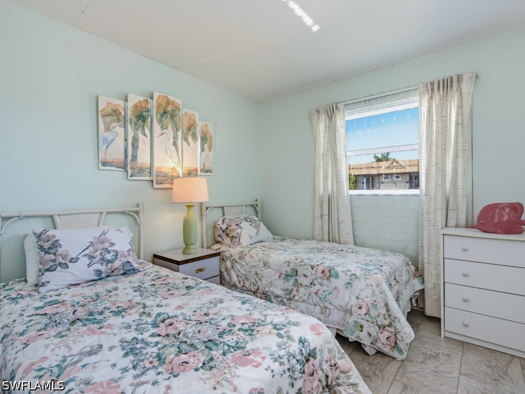 2 Bed Waterfront Home for Sale in Marco Island, photo 11