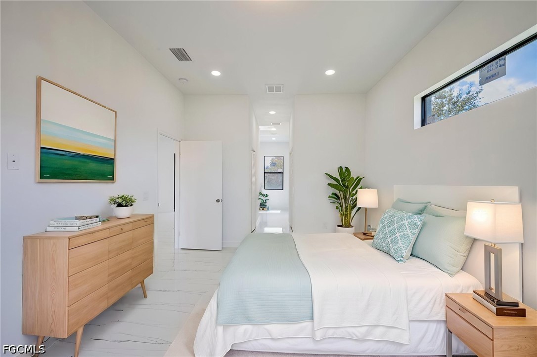 3 Bed SingleFamilyResidence for Sale in Lehigh Acres, photo 11