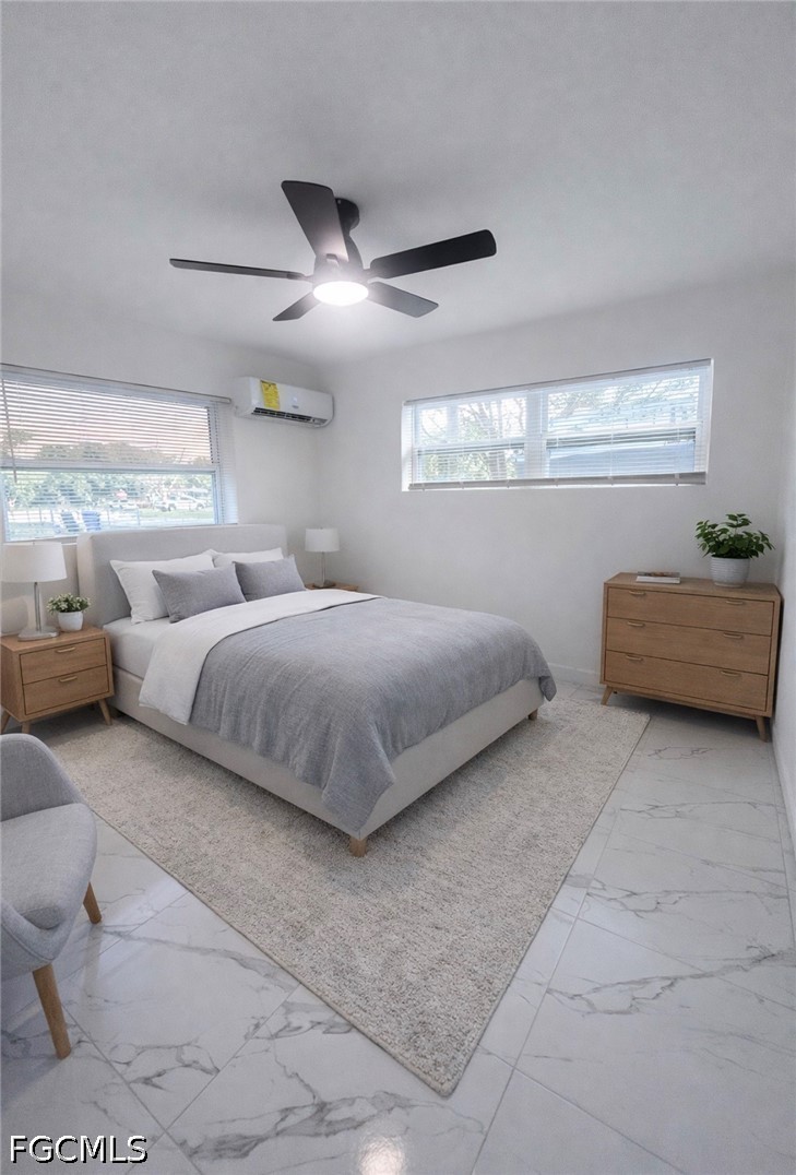 2 Bed SingleFamilyResidence for Sale in Fort Myers, photo 11