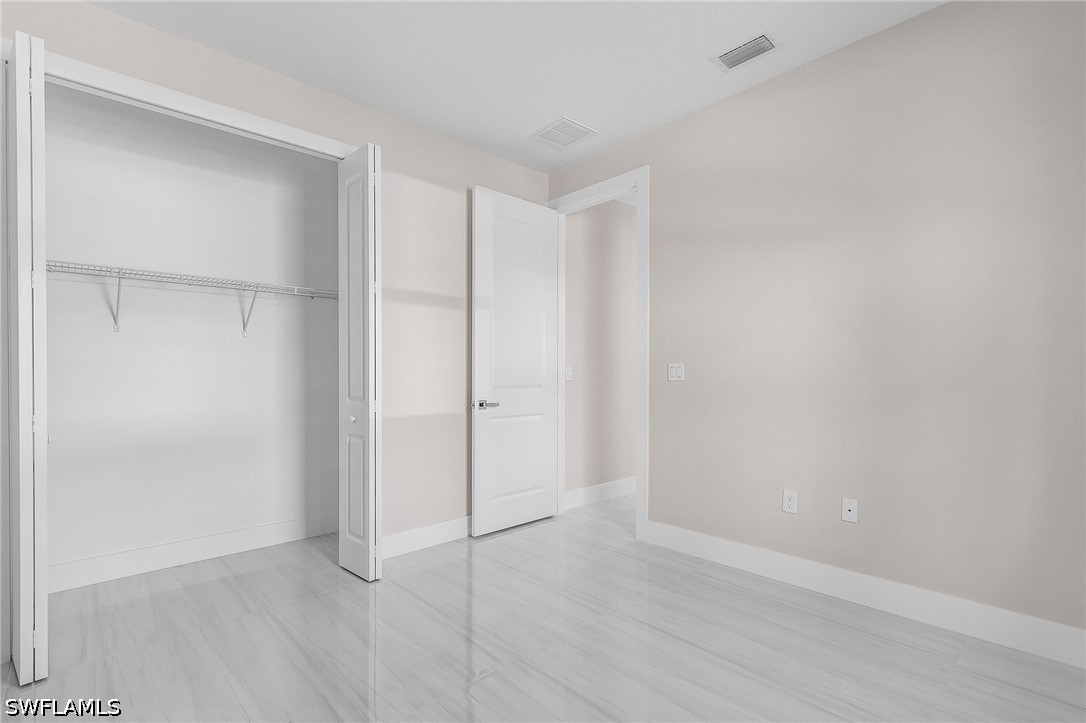 3 Bed SingleFamilyResidence for Sale in Naples, photo 11