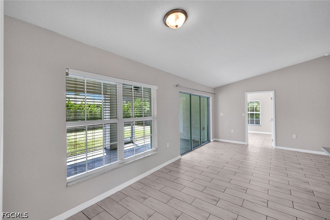 4 Bed SingleFamilyResidence for Sale in Cape Coral, photo 11