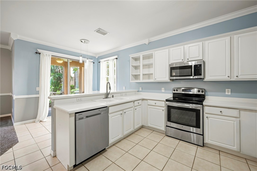 3 Bed Townhouse for Sale in Heatherstone, photo 11