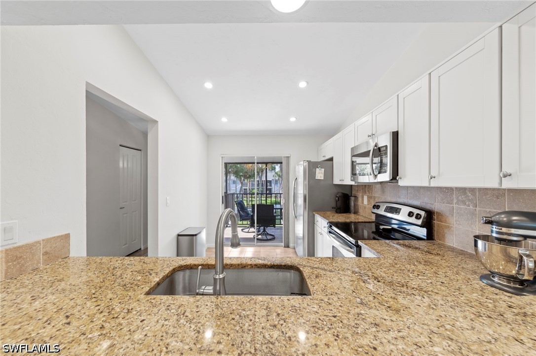 2 Bed Condominium for Sale in Winterpark, photo 11