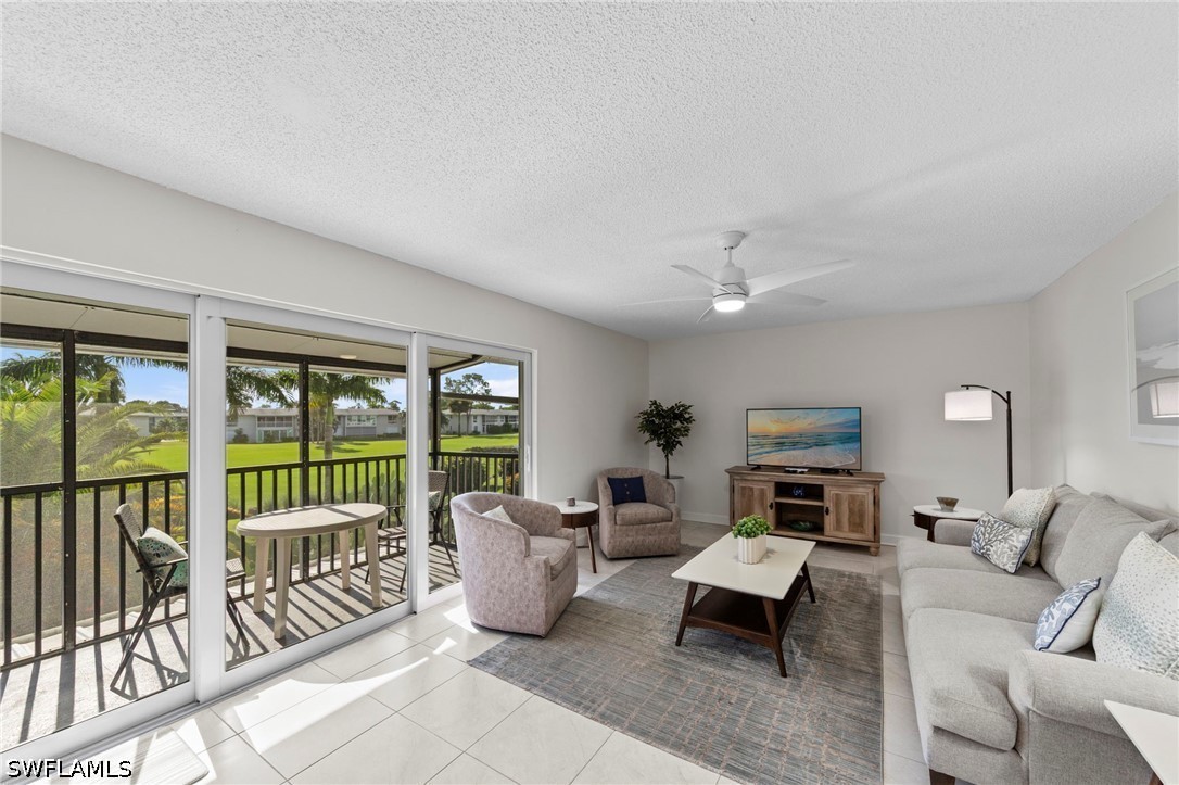 2 Bed Condominium for Sale in Naples, photo 11