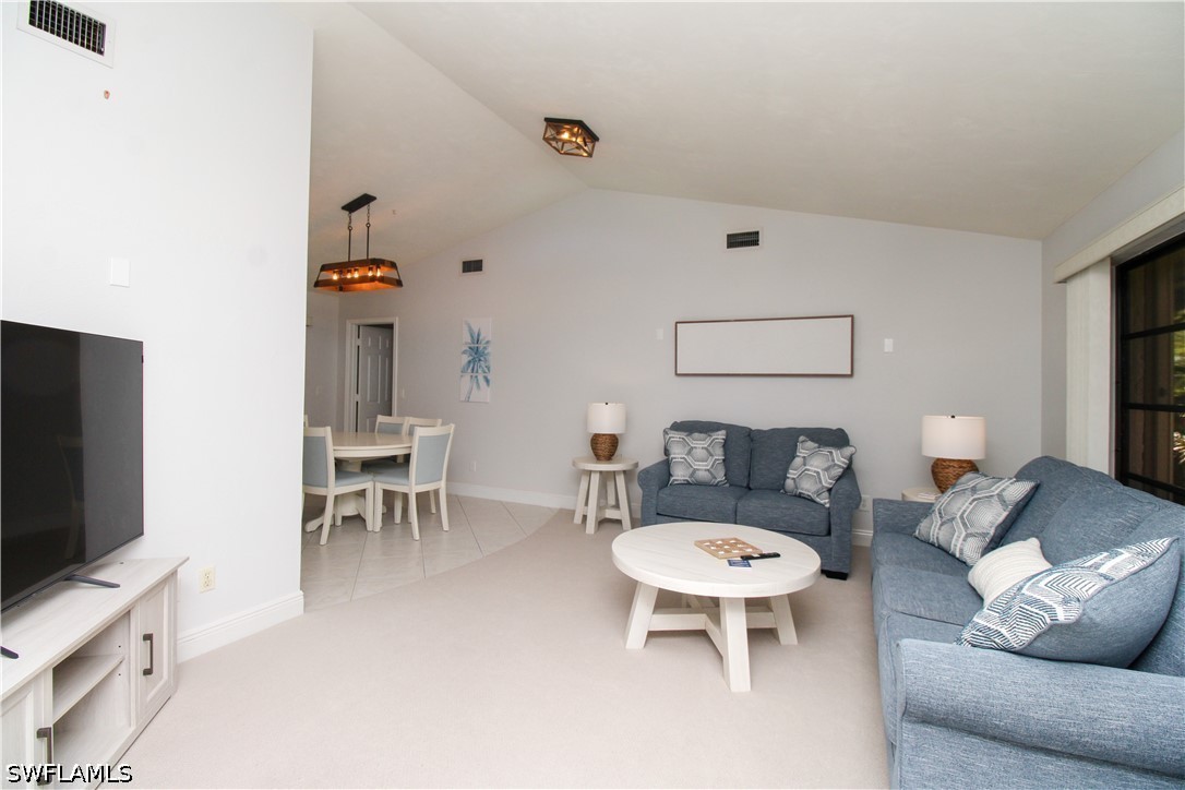 3 Bed Pool Home for Sale in Forest Hills, photo 11