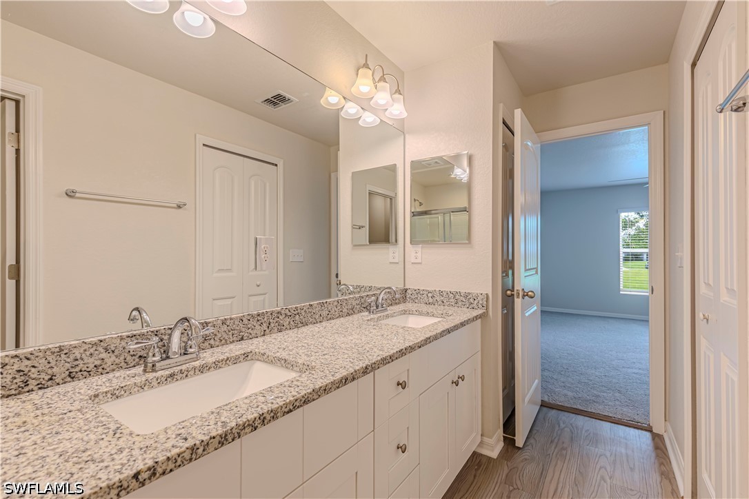3 Bed SingleFamilyResidence for Sale in Cape Coral, photo 11